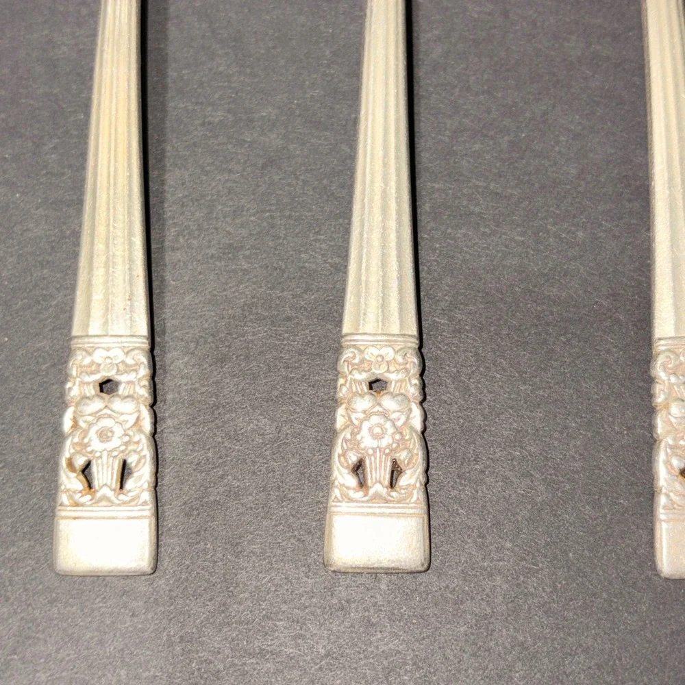 Oneida Community Coronation 1936 Set of 5 Teaspoon 6